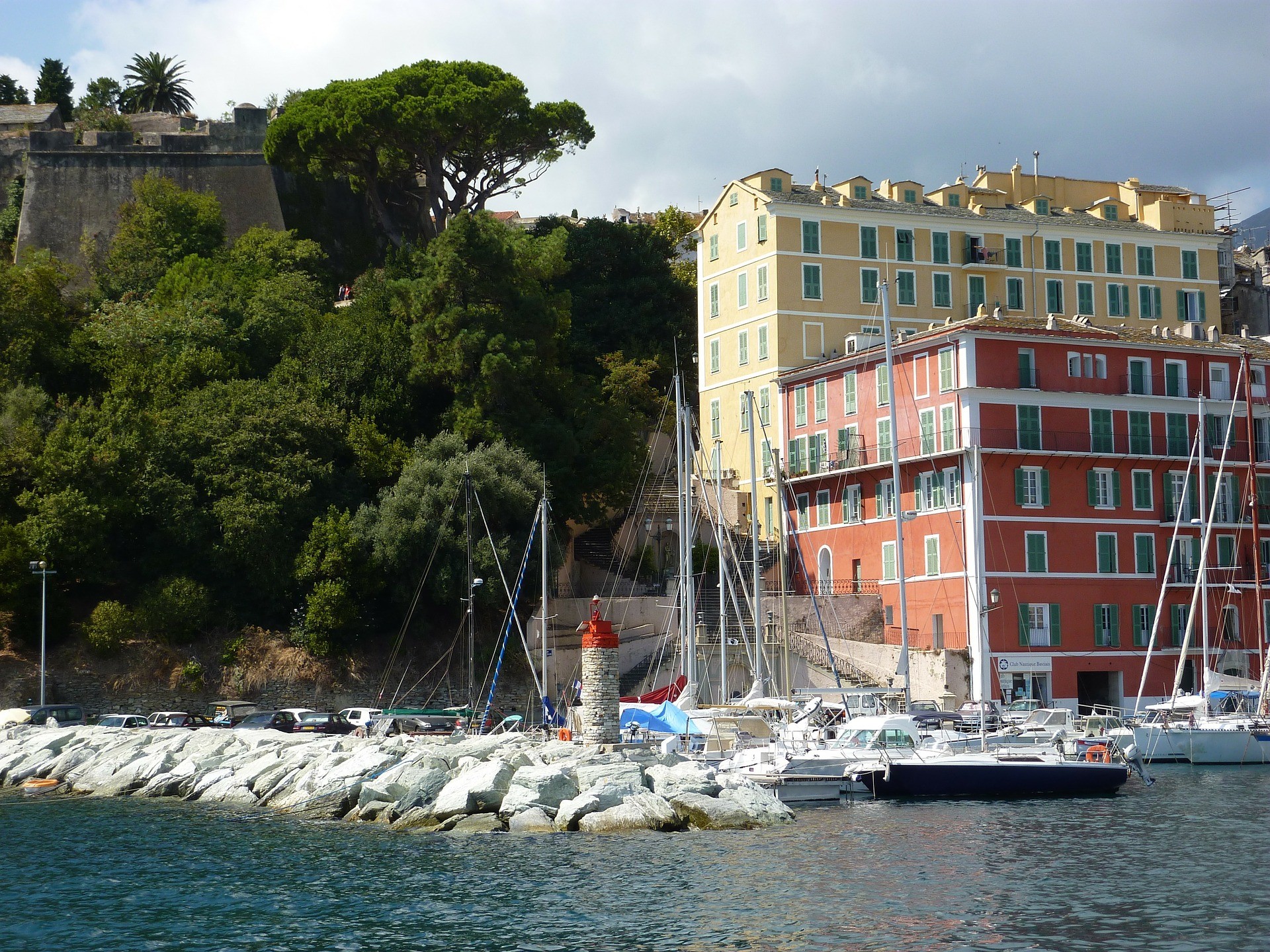 bastia-224897_1920