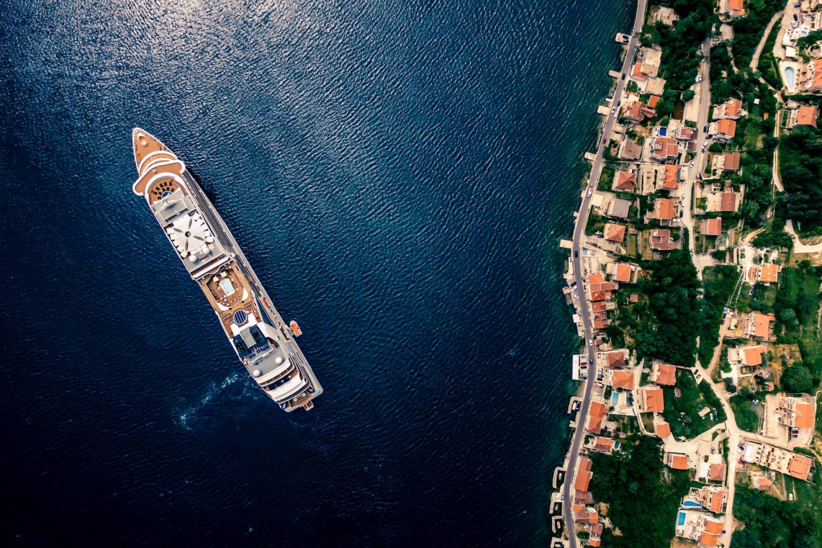 montenegro-une