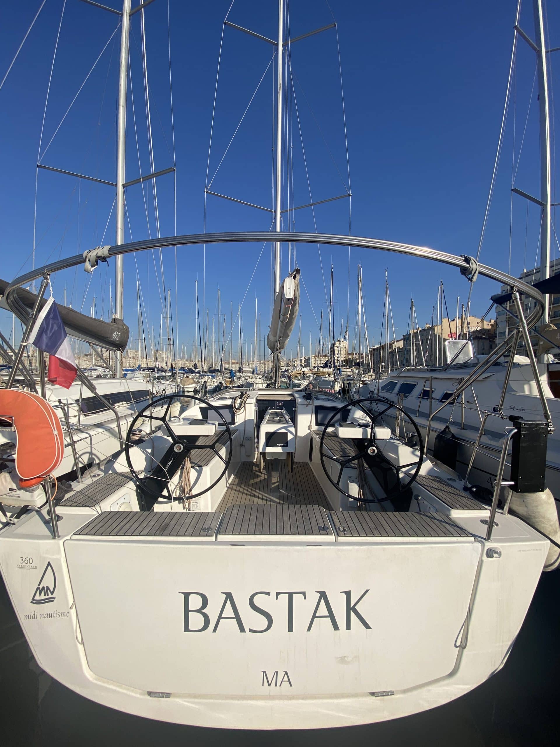 louer catamaran marseille