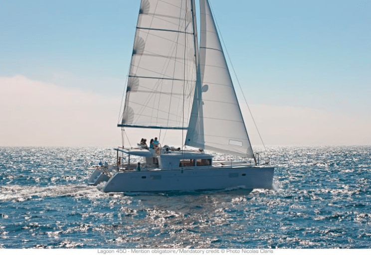location-lagoon-450-catamaran