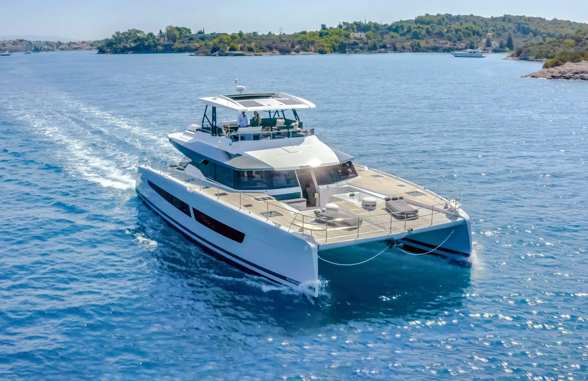 FOUNTAINE PAJOT POWER 67 RUNNING 03 Scaled