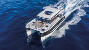 my4s fountaine pajot motor yachts exterior 07
