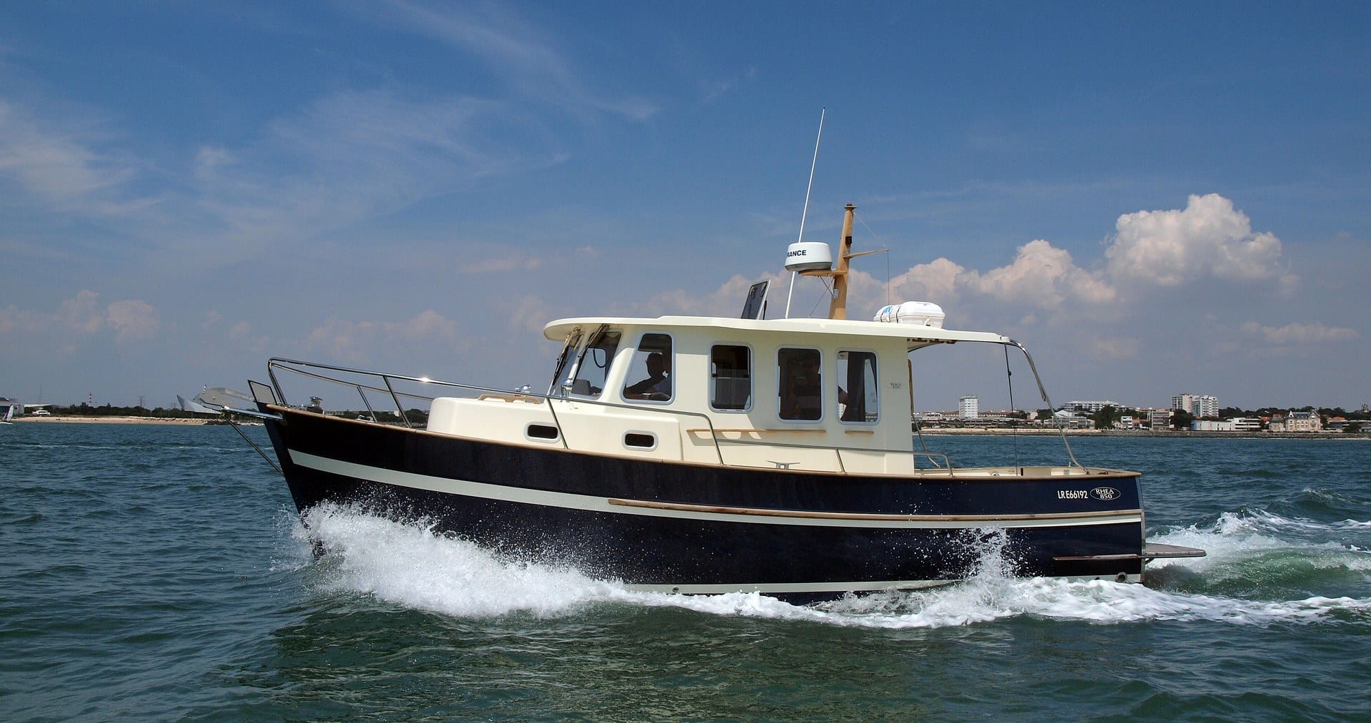 Rhea Marine 850 Timonier 19 Web