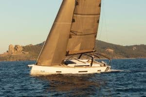 Dufour 61 Midinautisme Navigation Soleil 300x200