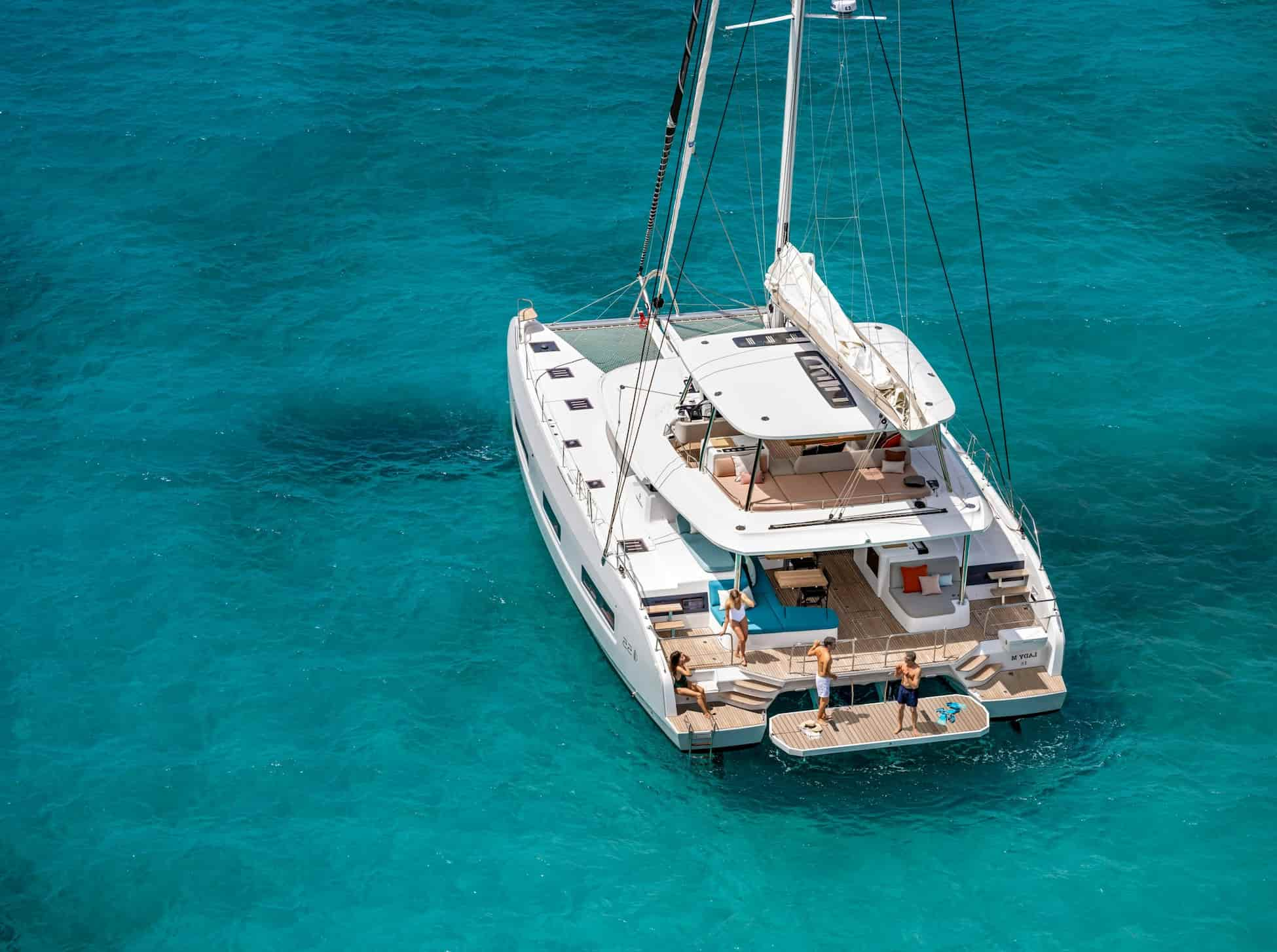 Location Catamaran Luxe Lagoon 55