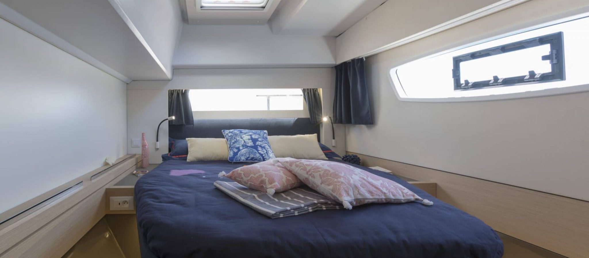 Astrea-42---interiors