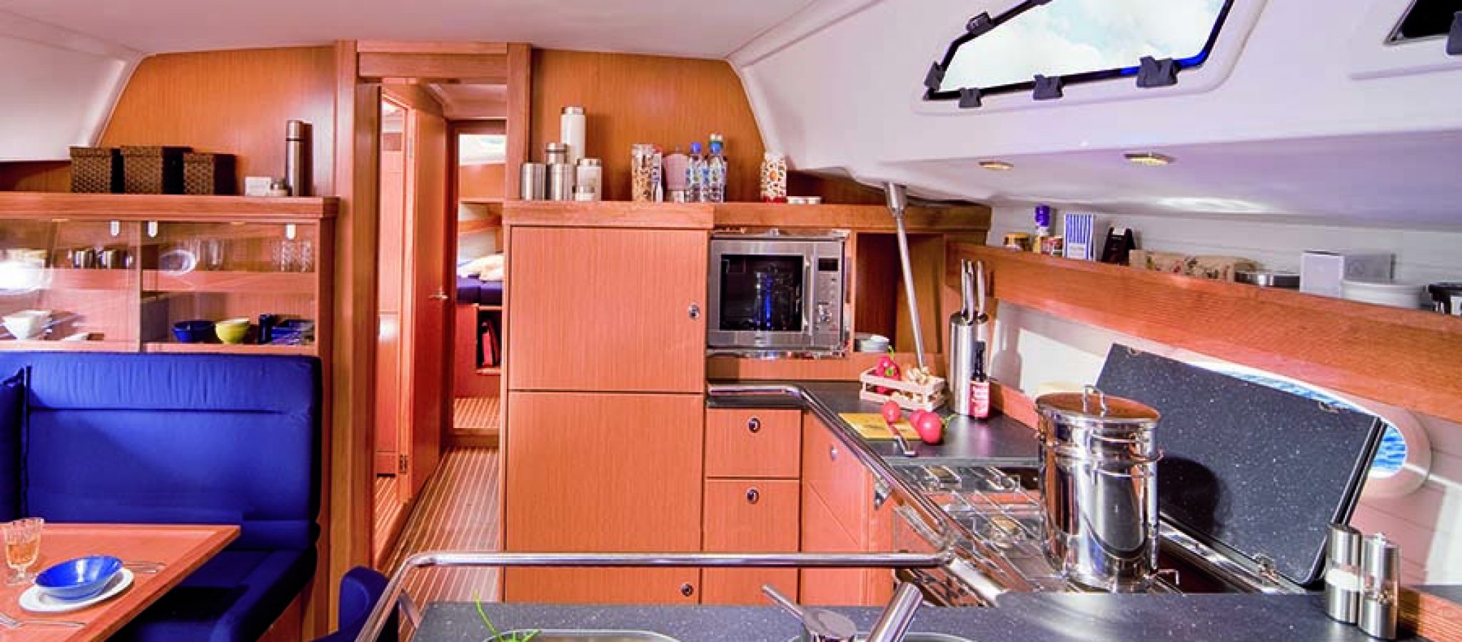 Bavaria 51 cruiser cuisine