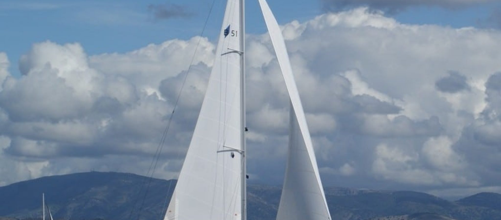 Bavaria 51 cruiser nav
