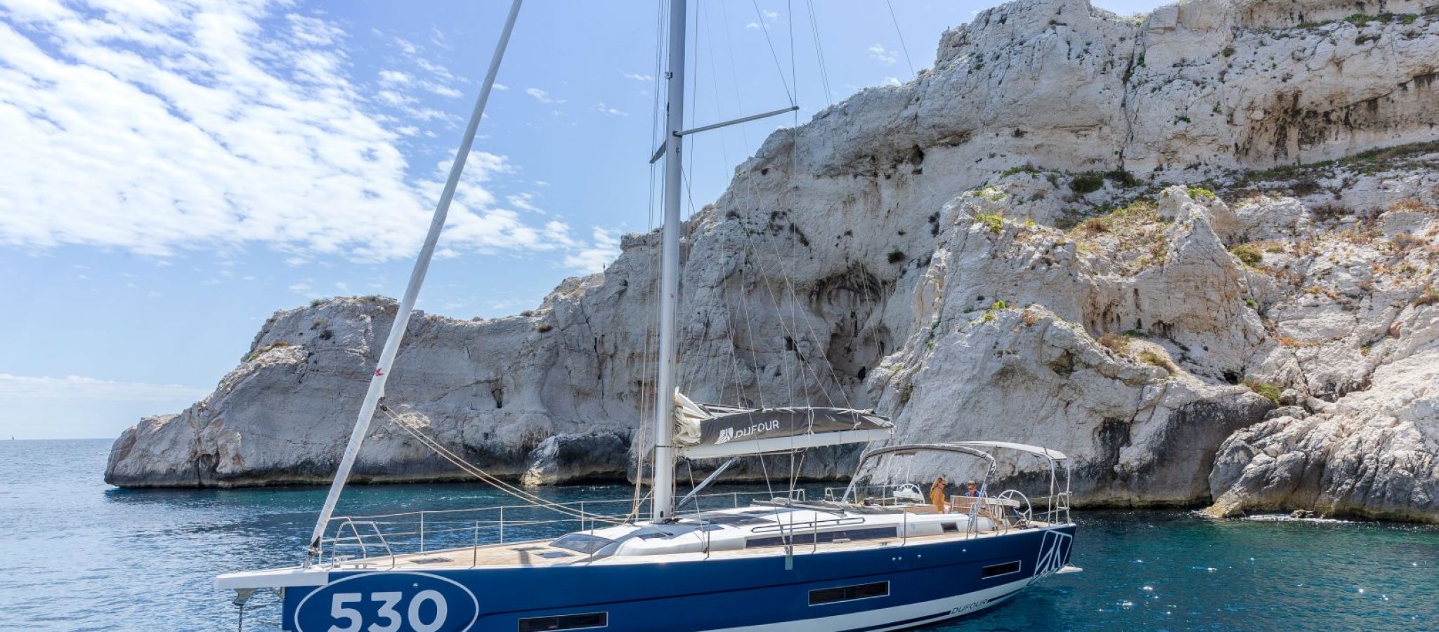 Dufour 530 au mouillage