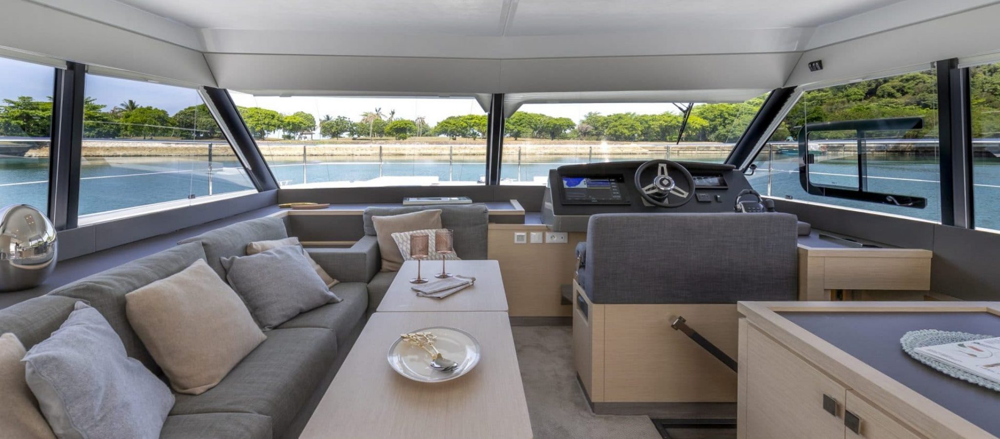 Fountaine Pajot MY40 Int 2