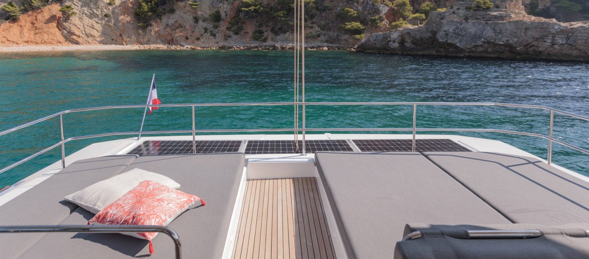 Catamaran de luxe Samana 59 Fountaine Pajot flybridge