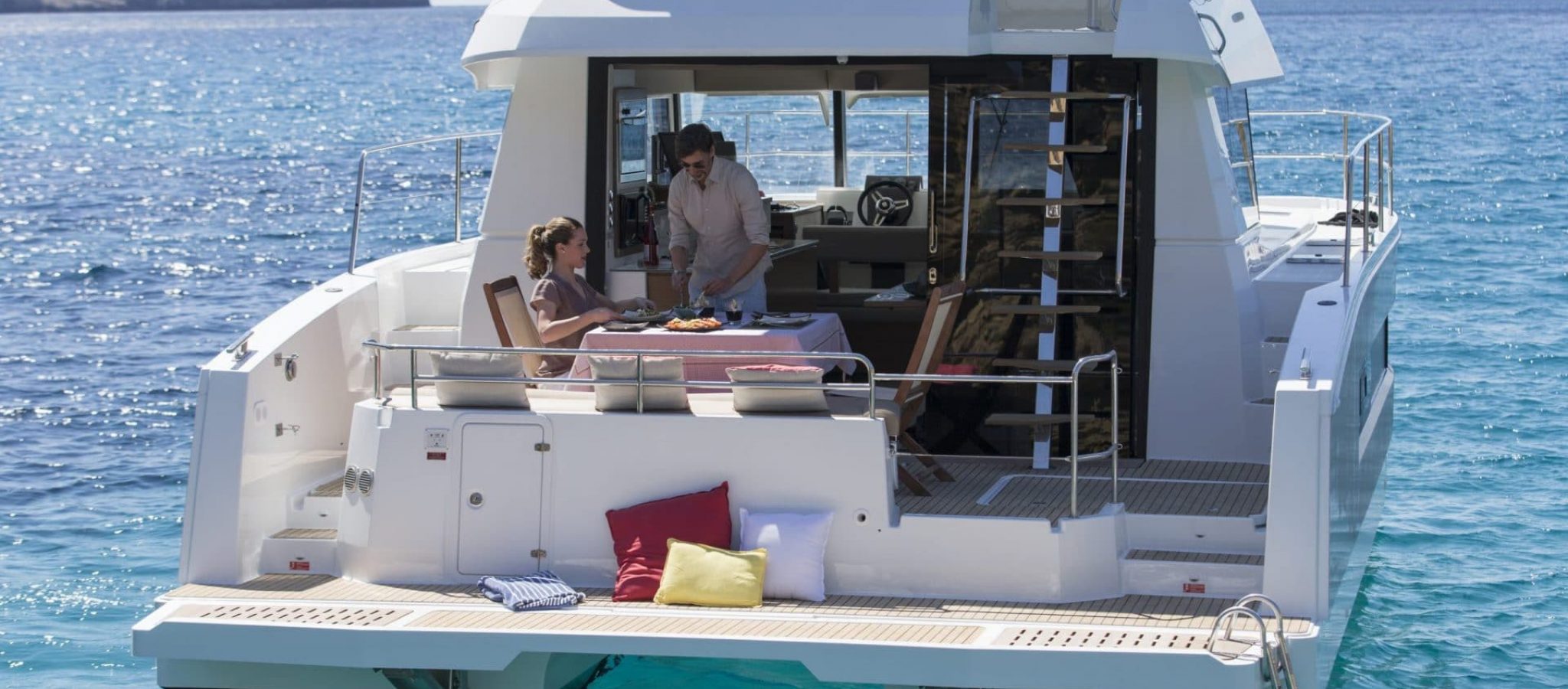 08/04/2015, Andraitx (Isla de Mallorca, Islas Baleares, ESP), Chantier Fountaine-Pajot, Motor Yacht 37